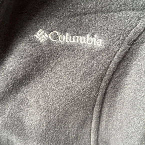 Columbia Fleece Vest - Picture 3 of 4